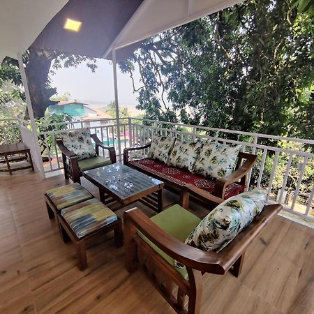 Whitehouse Homestay By Oxystays Hospitality Алибаг Экстерьер фото